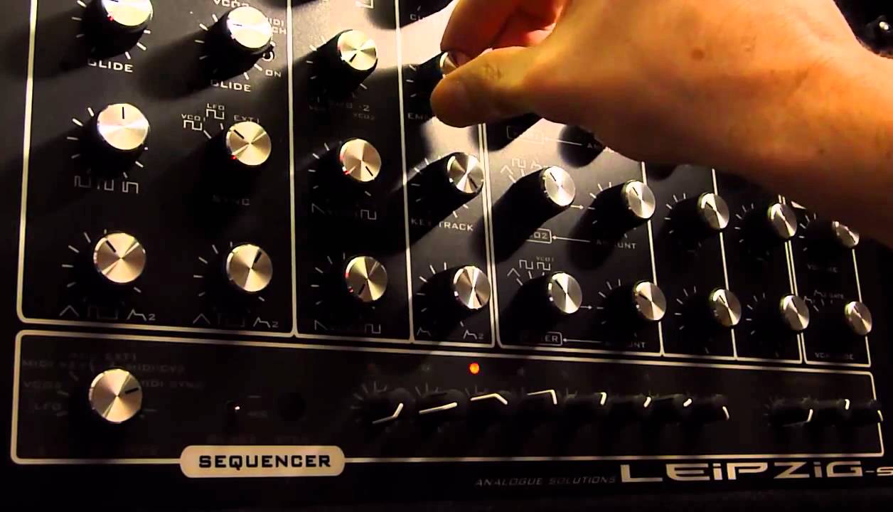 Analogue Solutions Leipzig-S, monosinte analógico y secuenciador por pasos