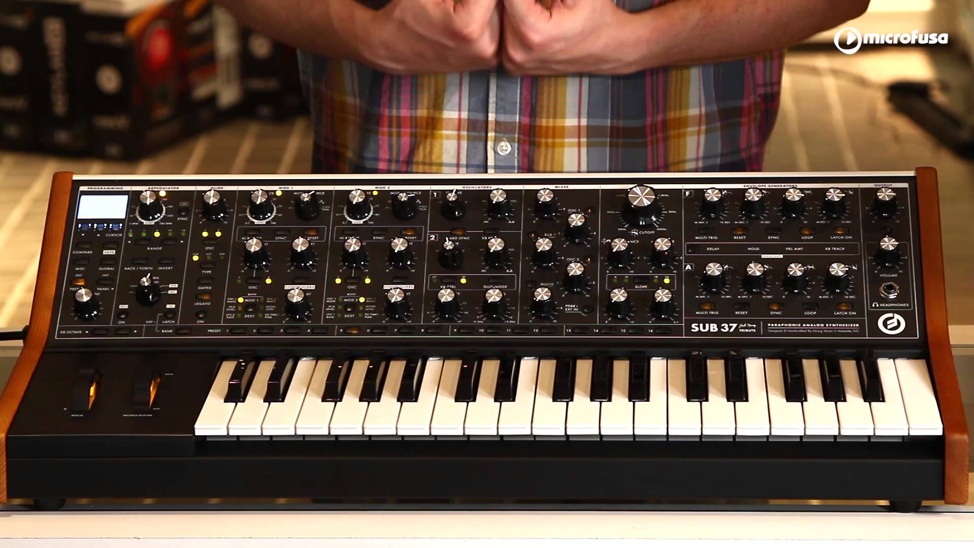 Moog Sub 37: qué es la parafonía y más -vídeo en microFusa por Borja Rubio