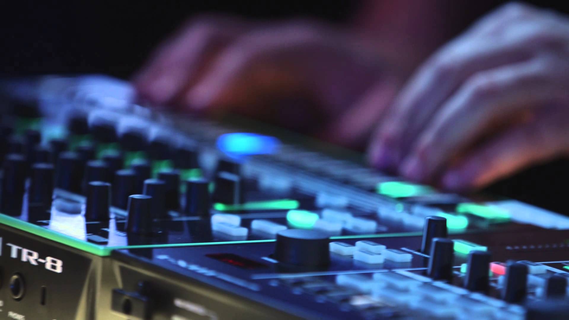 Roland AIRA: Jam Session de KiNK