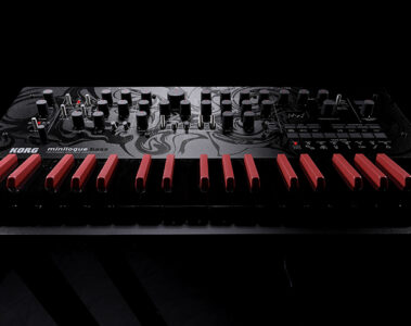 Korg Minilogue Bass - demo de sonidos por FutureMusic media[LAB]